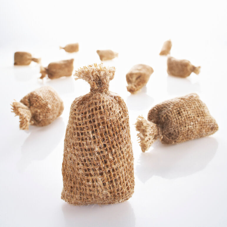 8x Lukeo Feueranzünder - Umweltfreundlich und sauber - mit extra langer Brenndauer (112 Anzünder) von Lukeo